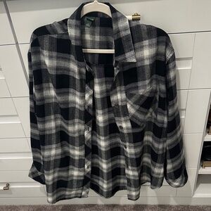 Plaid Button-Up Flannel Shirt